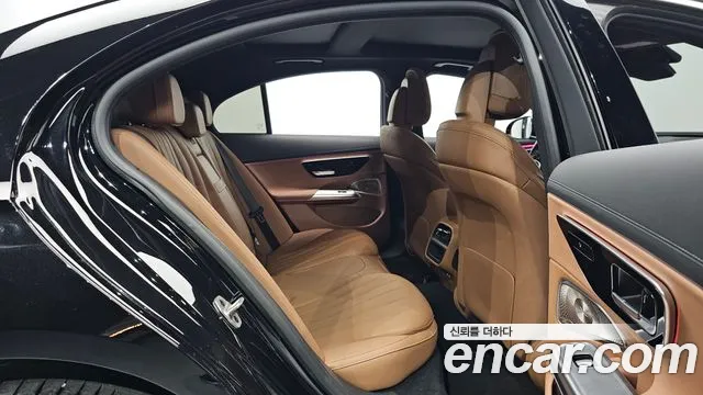 Mercedes-Benz E-Класс 2024 thumb 4