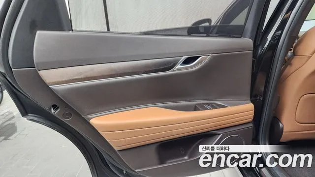 Genesis G80 2021 thumb 2