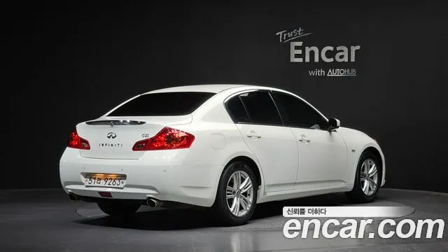 Infiniti G 2012 thumb 7
