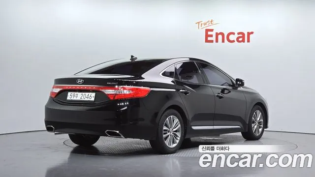 Hyundai Grandeur 2015 thumb 4