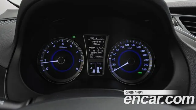 Hyundai Grandeur 2015 thumb 6