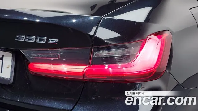 BMW 3 серии 2021 thumb 11