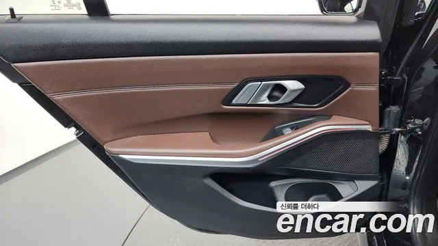 BMW 3 серии 2021 thumb 10