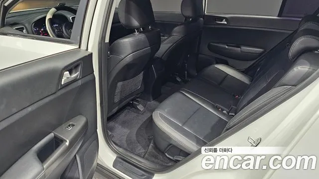 Kia Sportage 2015 thumb 10
