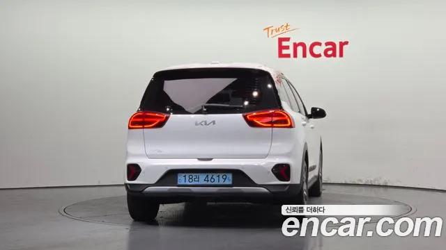 Kia Niro 2022 thumb 6