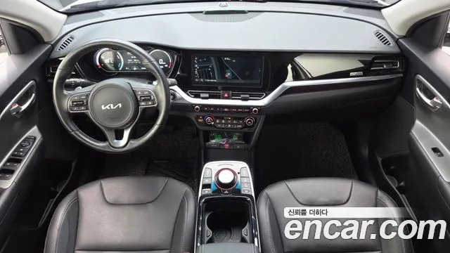Kia Niro 2022 thumb 4