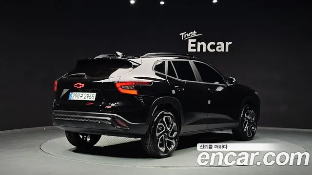 Chevrolet Tracker 2026 thumb 2