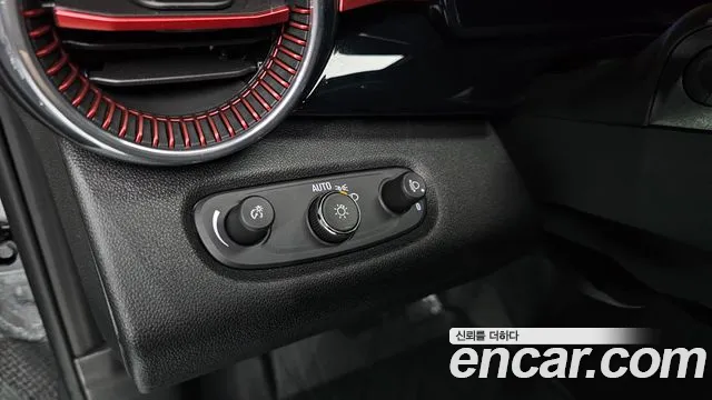 Chevrolet Tracker 2026 thumb 4