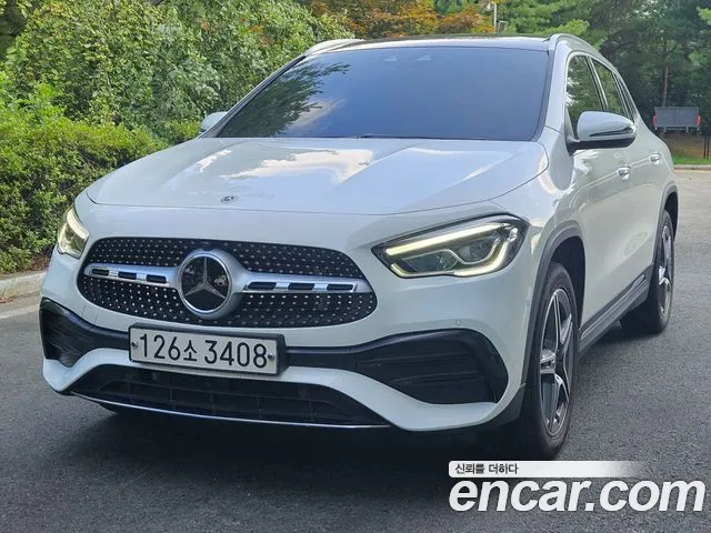 Mercedes-Benz GLA 2023 thumb 9