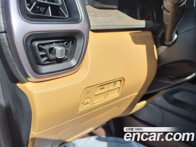 Kia Sorento 2023 thumb 12