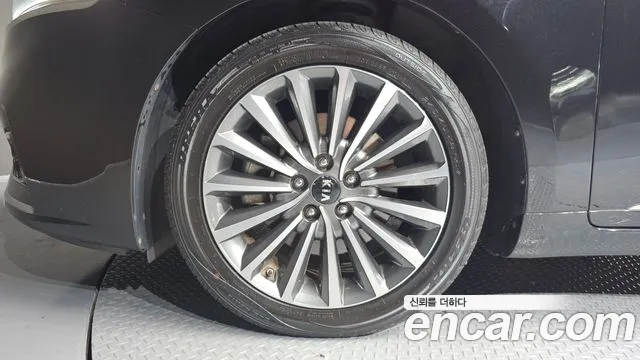Kia K7 2017 thumb 6