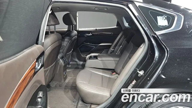 Kia K7 2017 thumb 10