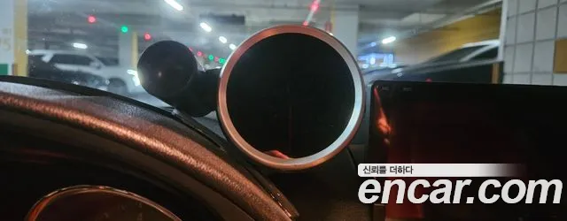 BMW Z4 2011 thumb 2