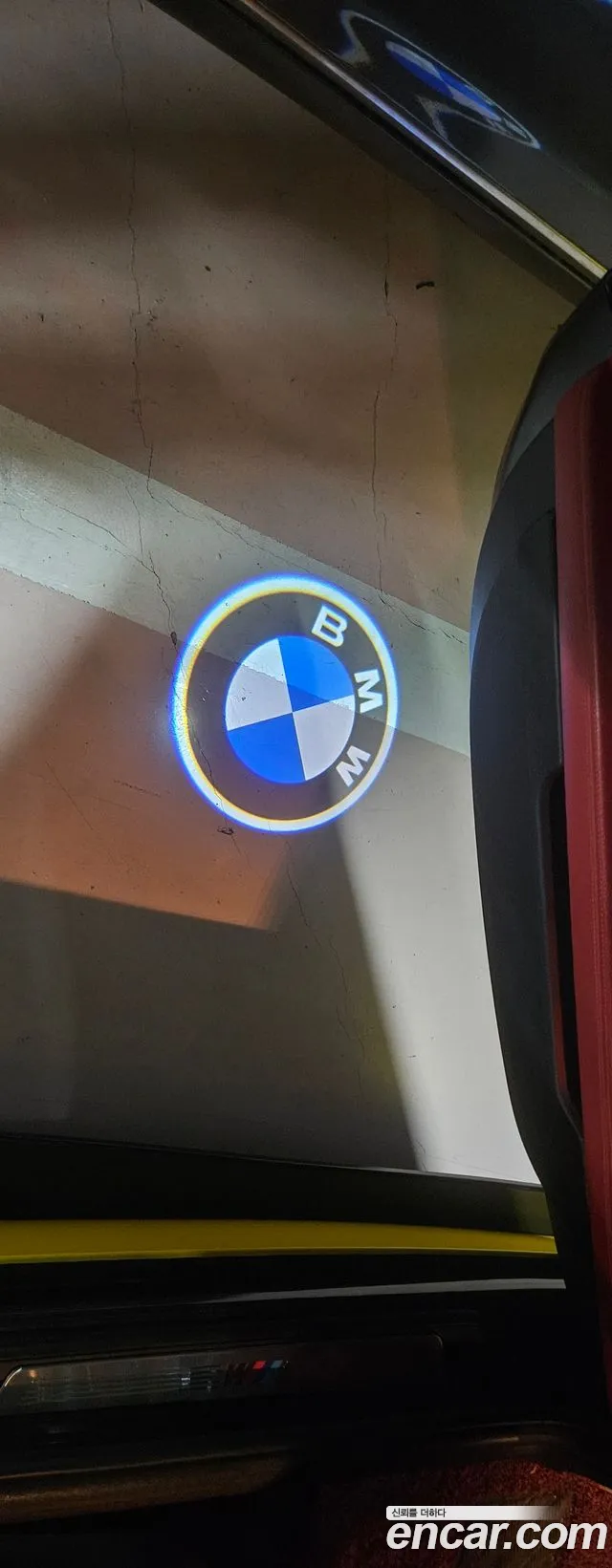 BMW Z4 2011 thumb 7