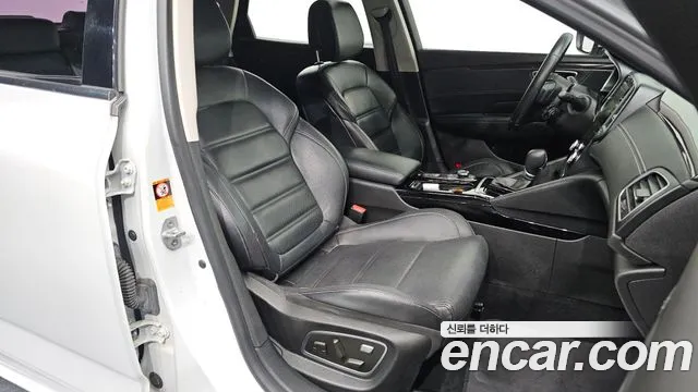 Renault Megane 2016 thumb 3