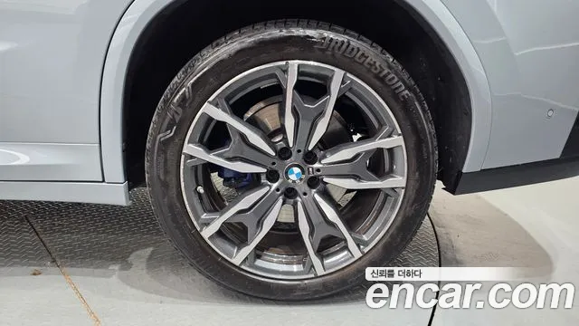BMW X4 2024 thumb 2