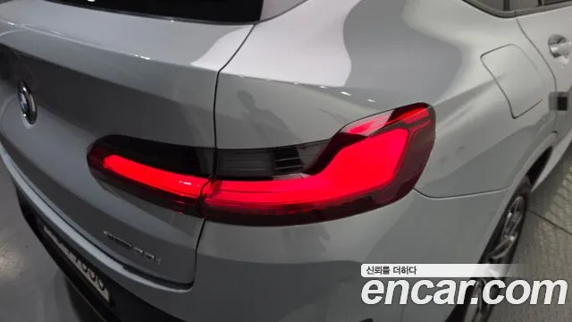 BMW X4 2024 thumb 12