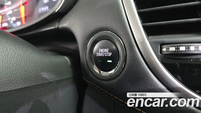 Chevrolet Tracker 2020 thumb 2