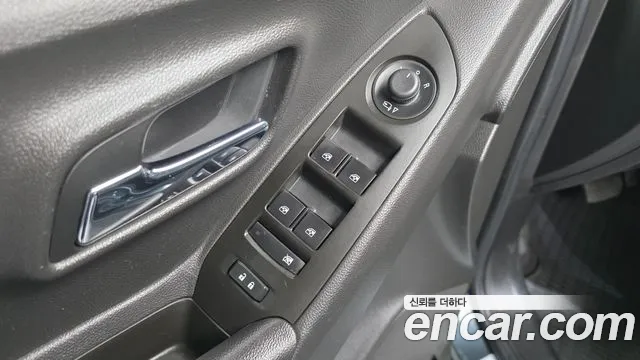Chevrolet Tracker 2020 thumb 6