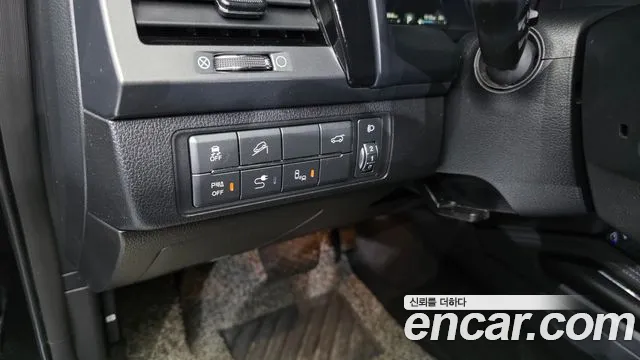 KG_Mobility_Ssangyong Rexton 2020 thumb 12