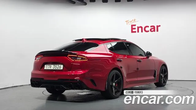Kia Stinger 2017 thumb 5