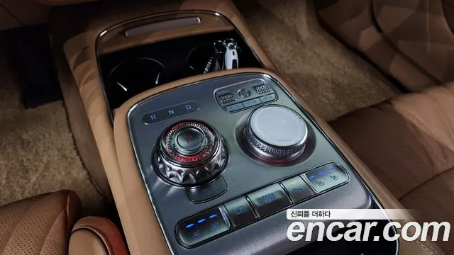 Genesis G90 2022 thumb 9