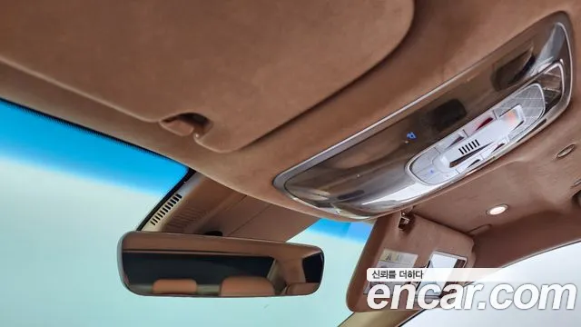 Genesis G90 2022 thumb 4