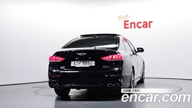 Hyundai Genesis 2014 thumb 4