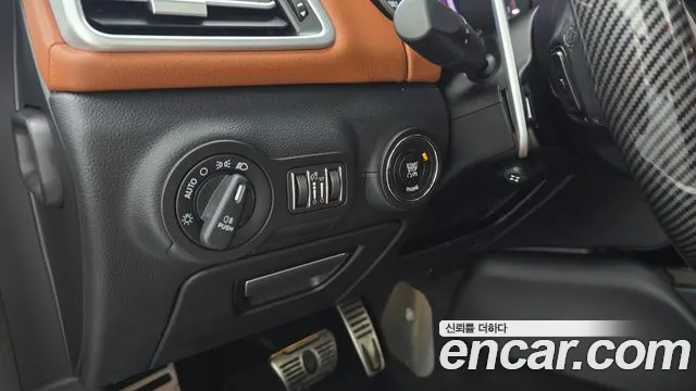 Maserati Ghibli 2016 thumb 3