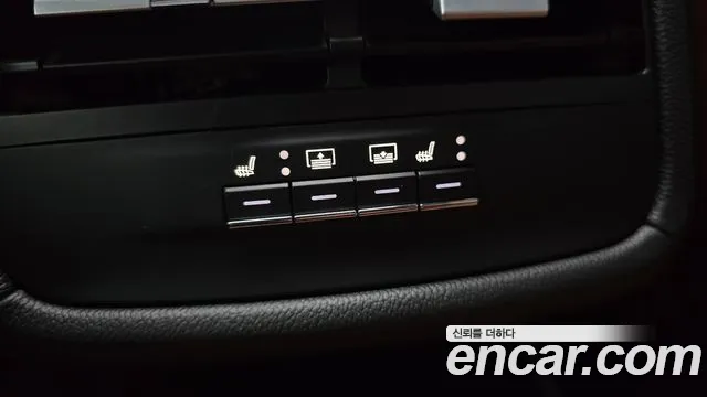 Maserati Ghibli 2016 thumb 10