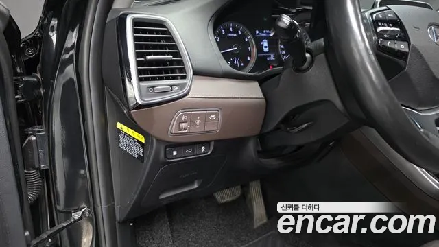 Hyundai Grandeur 2017 thumb 6