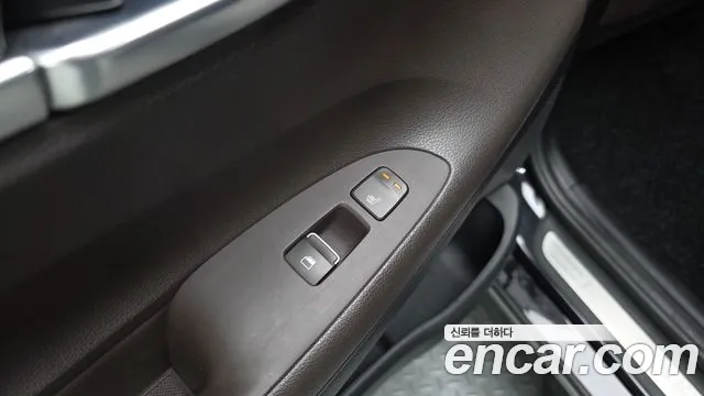 Hyundai Grandeur 2017 thumb 11