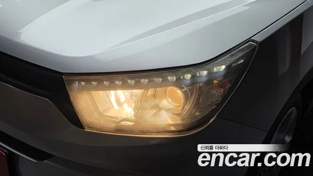KG_Mobility_Ssangyong TIBOLI 2015 thumb 2
