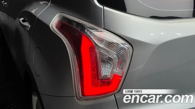 KG_Mobility_Ssangyong TIBOLI 2015 thumb 5