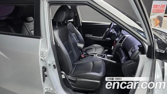 KG_Mobility_Ssangyong TIBOLI 2015 thumb 6