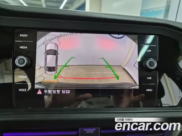 Volkswagen Jetta 2020 thumb 10