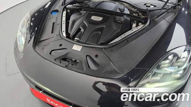 Porsche Panamera 2020 thumb 10