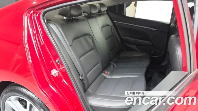 Hyundai Avante 2017 thumb 2