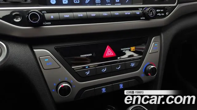 Hyundai Avante 2017 thumb 10
