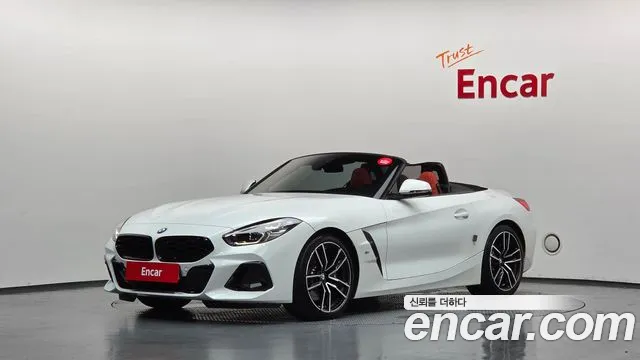 BMW Z4 2024 thumb 11