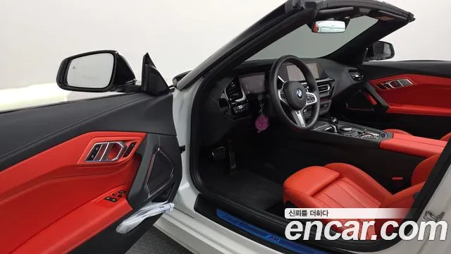 BMW Z4 2024 thumb 6