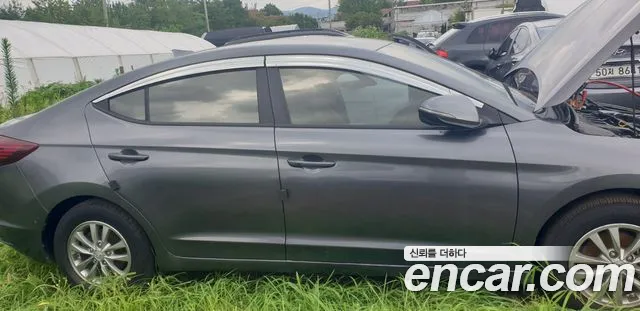 Hyundai Avante 2019 thumb 4