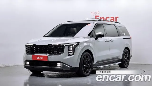 Kia Carnival 2024 thumb 2