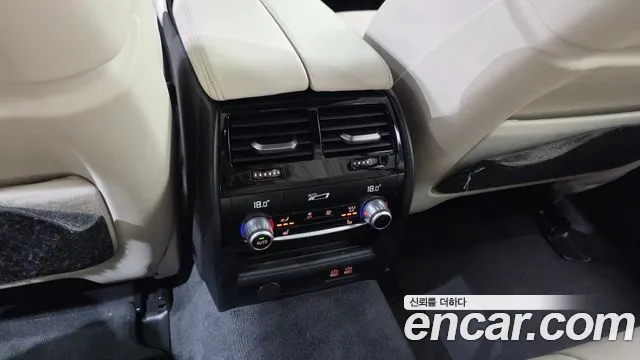 BMW 5 серии 2020 thumb 3