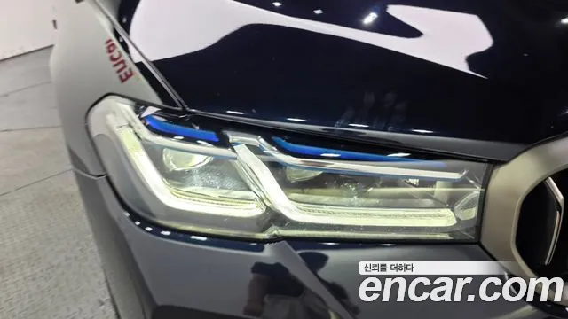 BMW 5 серии 2020 thumb 4