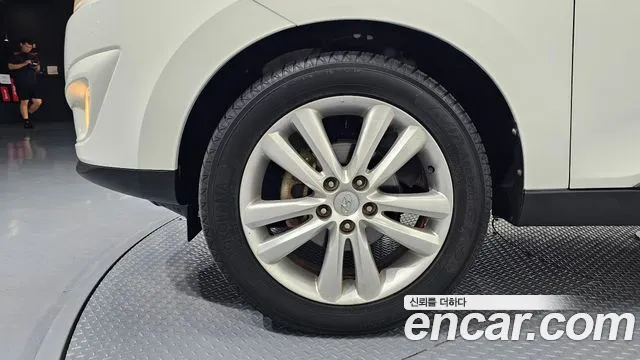 Hyundai Tucson 2010 thumb 3
