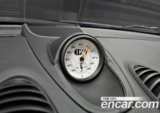 Porsche Cayman 2023 thumb 8