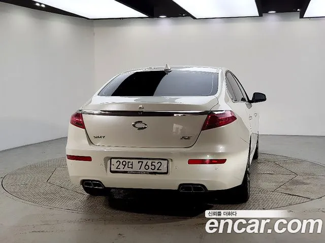 Renault Latitude 2012 thumb 6
