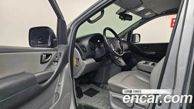 Hyundai Starex 2020 thumb 9