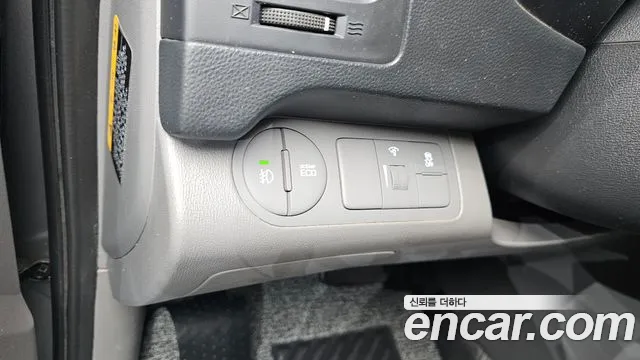 Hyundai Starex 2020 thumb 3